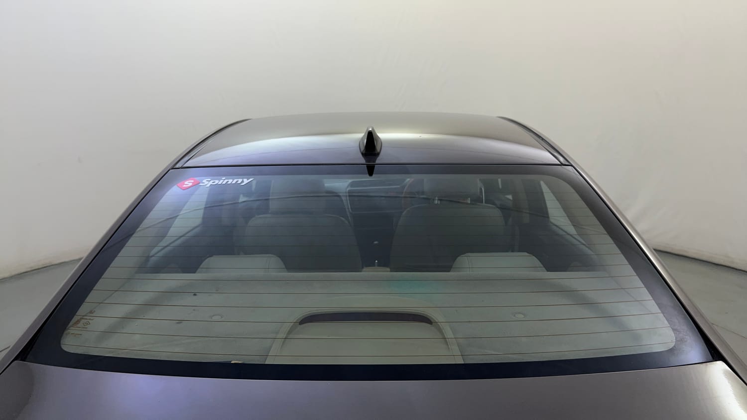 Used 2015 Honda City V Petrol Manual exterior BACK WINDSHIELD VIEW