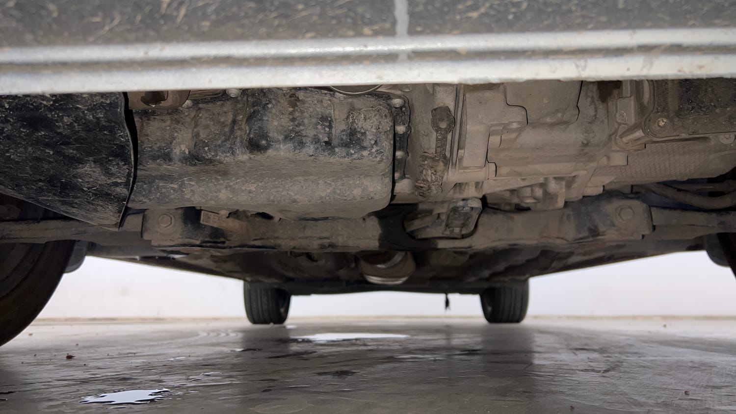 Used 2022 Skoda Slavia Style 1.5L TSI DSG Petrol Automatic extra FRONT LEFT UNDERBODY VIEW