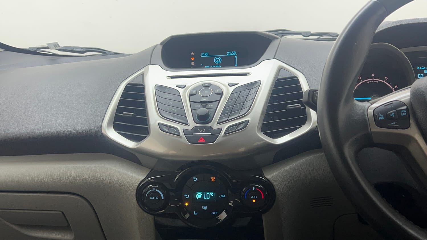 Used 2014 Ford EcoSport Titanium 1.5 Ti-VCT Petrol Manual interior MUSIC SYSTEM & AC CONTROL VIEW