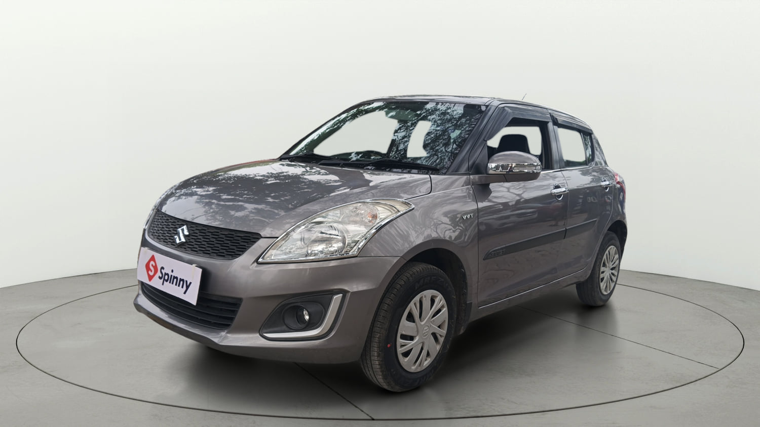 Used 2015 Maruti Suzuki Swift VXi Petrol Manual exterior LEFT FRONT CORNER VIEW