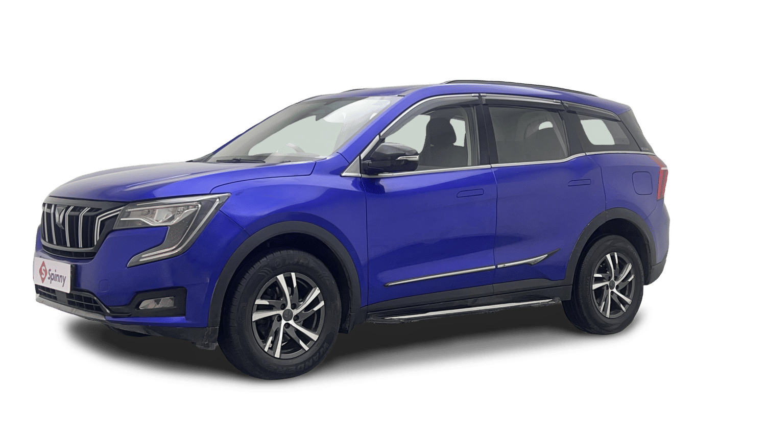 Used 2022 Mahindra XUV700 AX 5 Petrol MT 5 STR Petrol Manual Image