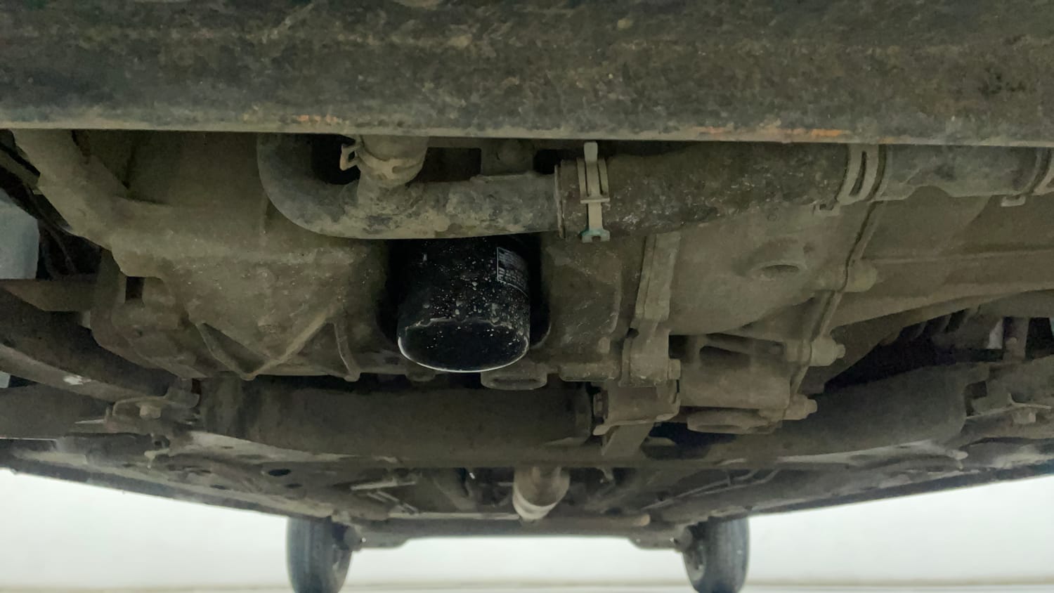 Used 2019 Renault Triber RXZ Petrol Manual extra FRONT LEFT UNDERBODY VIEW