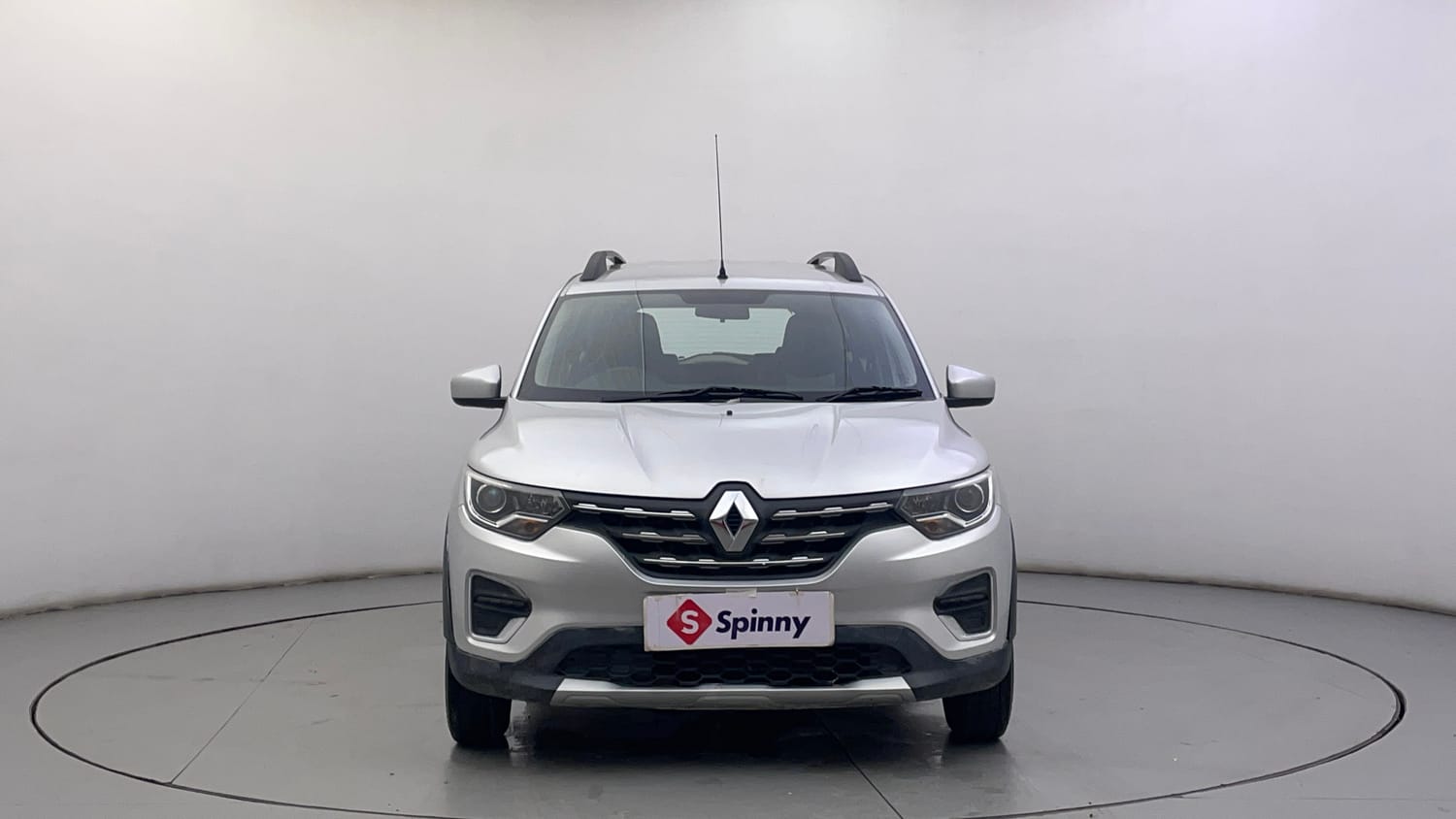 Used 2019 Renault Triber RXZ Petrol Manual exterior FRONT VIEW