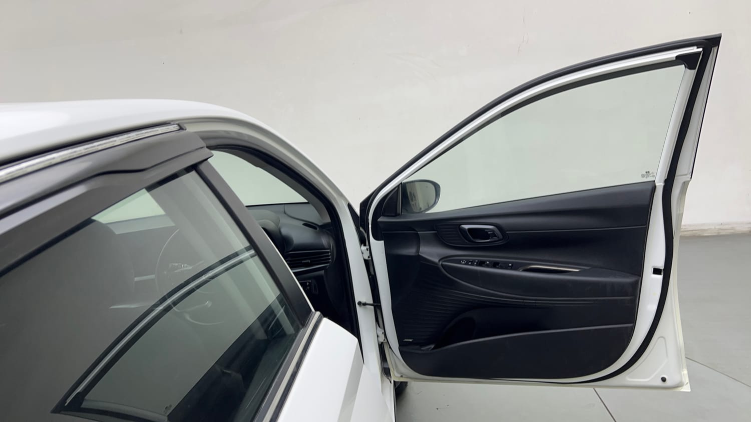 Used 2023 Hyundai i20 Asta (O) 1.2 IVT Petrol Automatic interior RIGHT FRONT DOOR OPEN VIEW