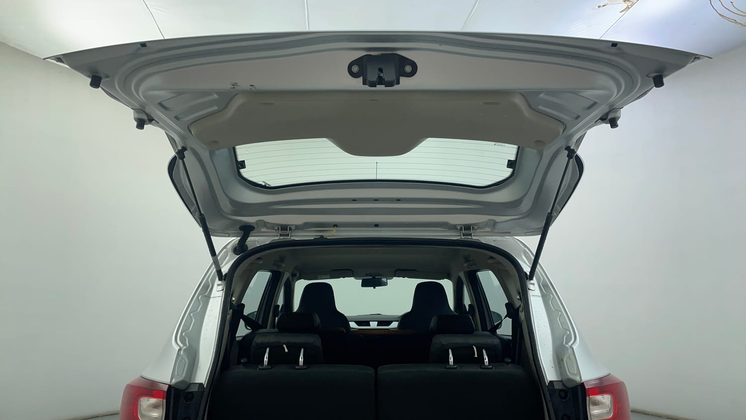 Used 2019 Renault Triber RXZ Petrol Manual interior DICKY DOOR OPEN VIEW