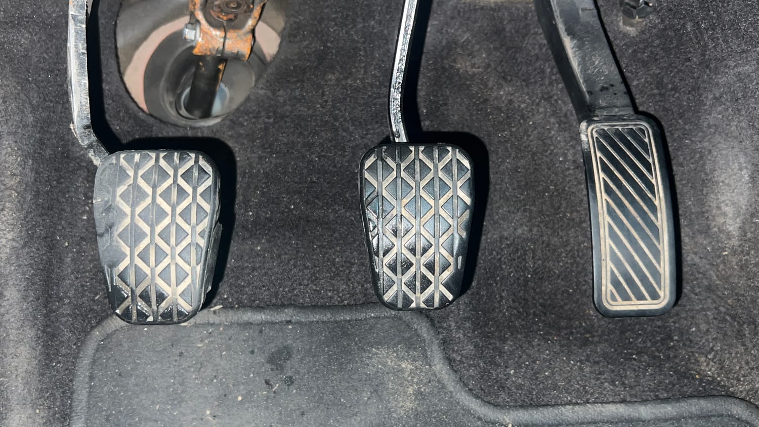 Used 2014 Ford EcoSport Titanium 1.5 Ti-VCT Petrol Manual interior PEDALS VIEW