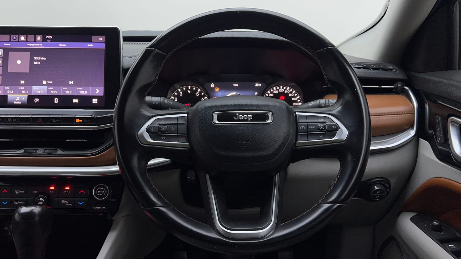2022 Jeep Compass Limited (O) 1.4 Petrol DCT-14