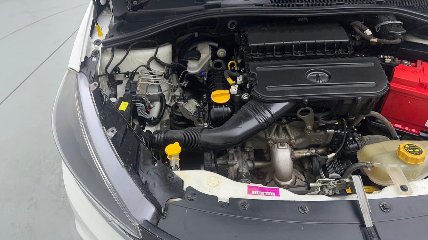 2022 Tata Tigor XZ CNG-29