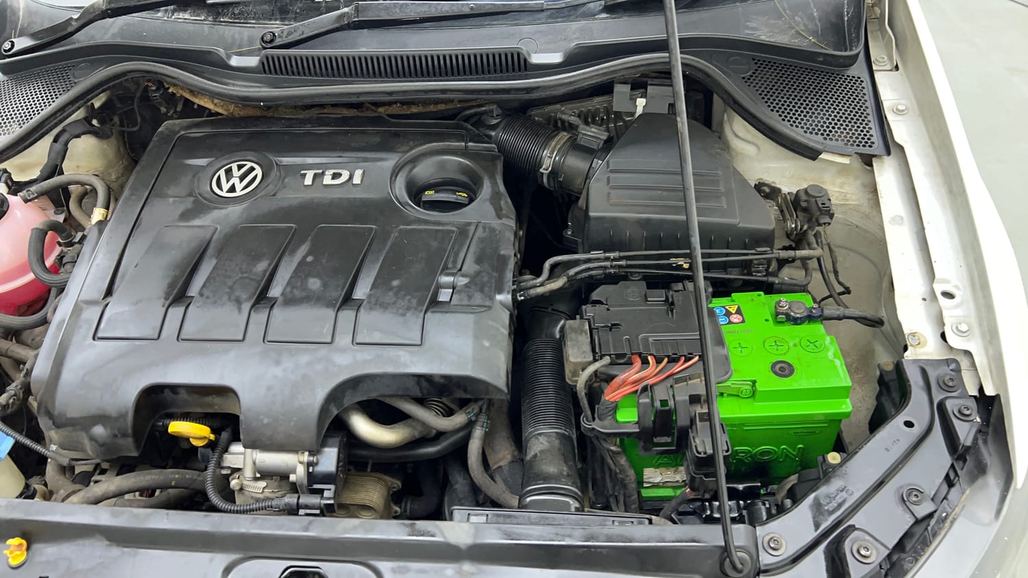 Used 2019 Volkswagen Ameo Trendline 1.5L (D) Diesel Manual engine ENGINE LEFT SIDE VIEW