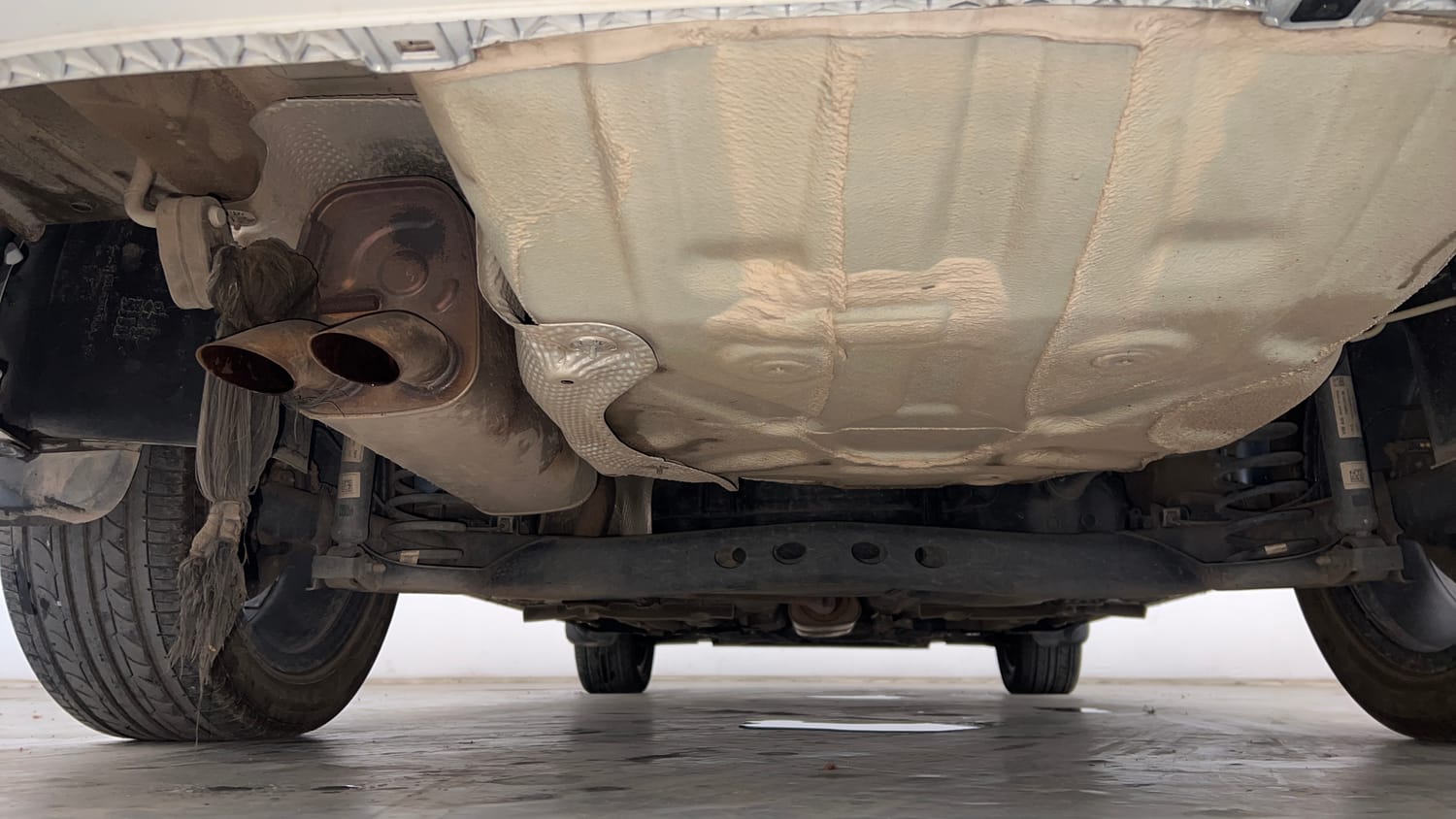 Used 2022 Skoda Slavia Style 1.5L TSI DSG Petrol Automatic extra REAR UNDERBODY VIEW (TAKEN FROM REAR)