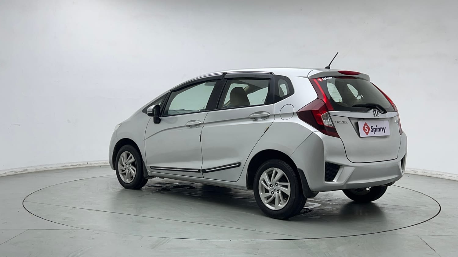 2017 Honda Jazz V Petrol-2