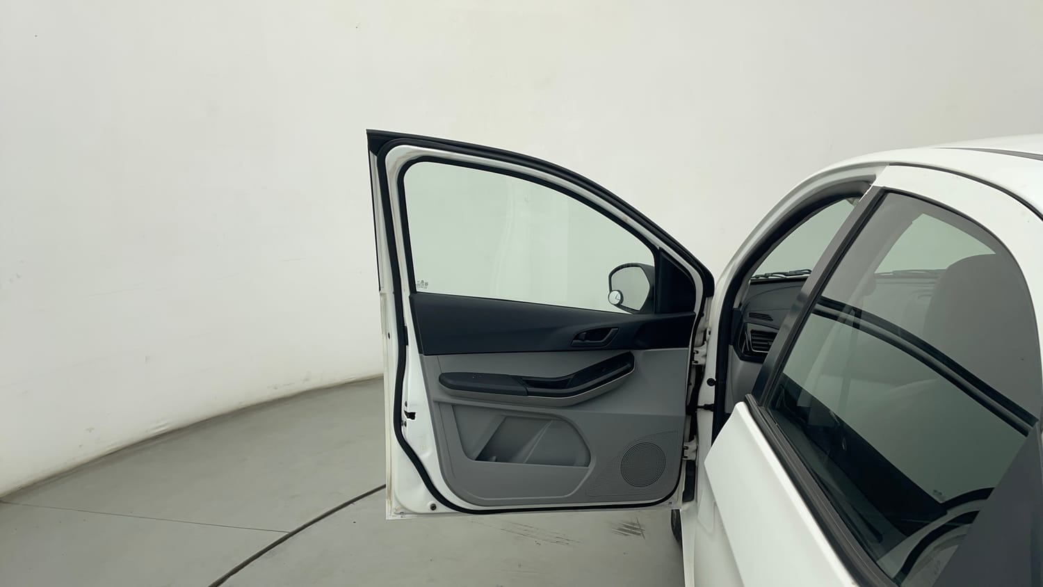 Used 2022 Tata Tiago XZ Petrol Manual interior LEFT FRONT DOOR OPEN VIEW