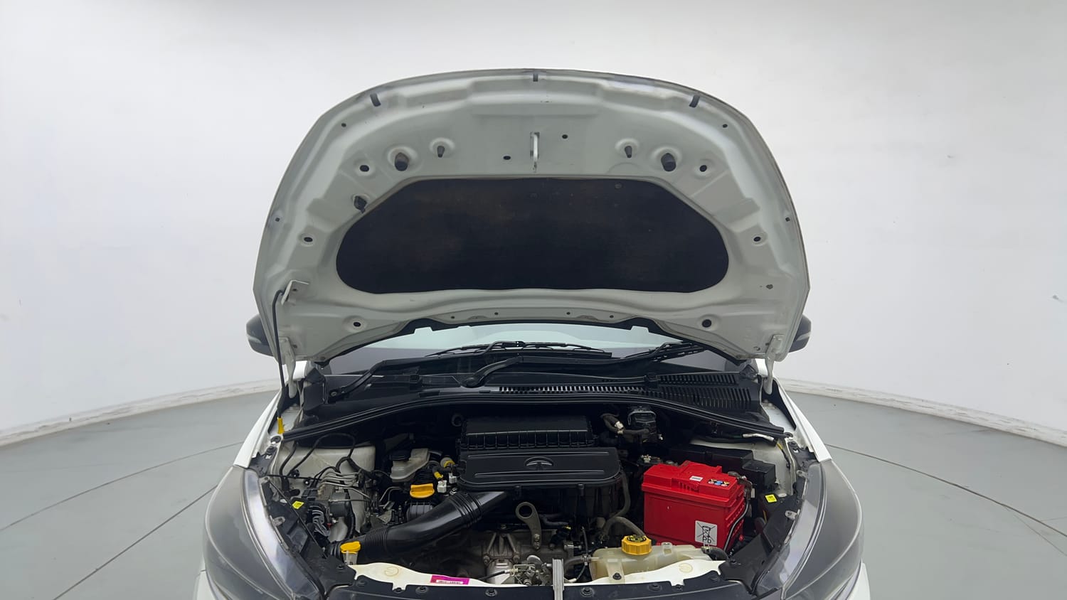 2022 Tata Tigor XZ CNG-27
