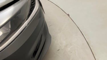 minor_scratch_0