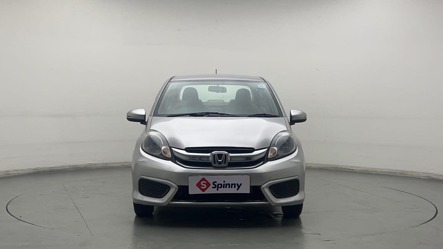 Used 2016 Honda Amaze 1.2 SX i-VTEC Petrol Manual exterior FRONT VIEW