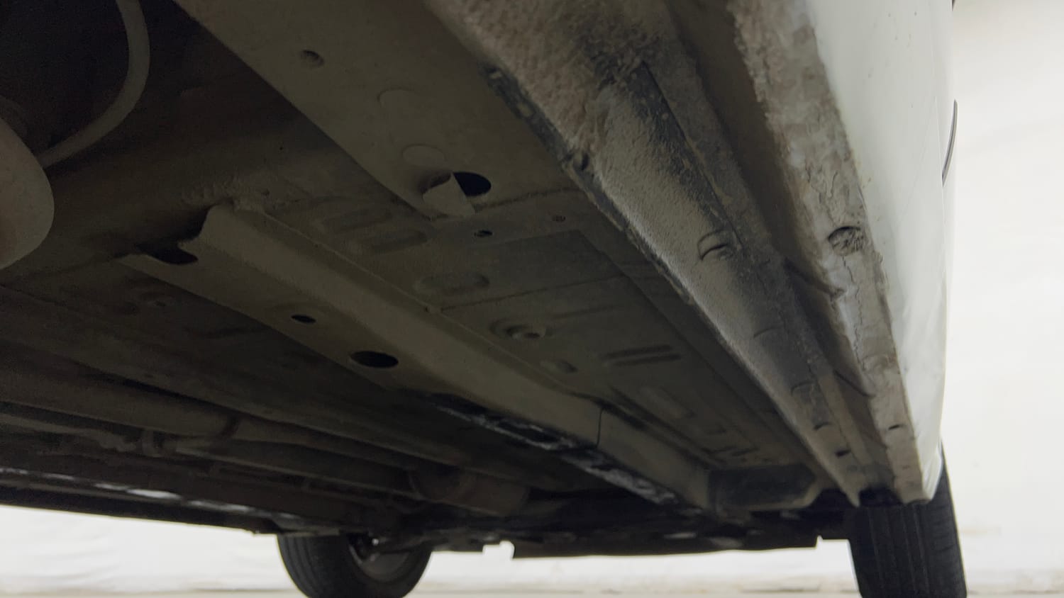 Used 2022 Tata Altroz XZ Petrol Petrol Manual extra REAR RIGHT UNDERBODY VIEW