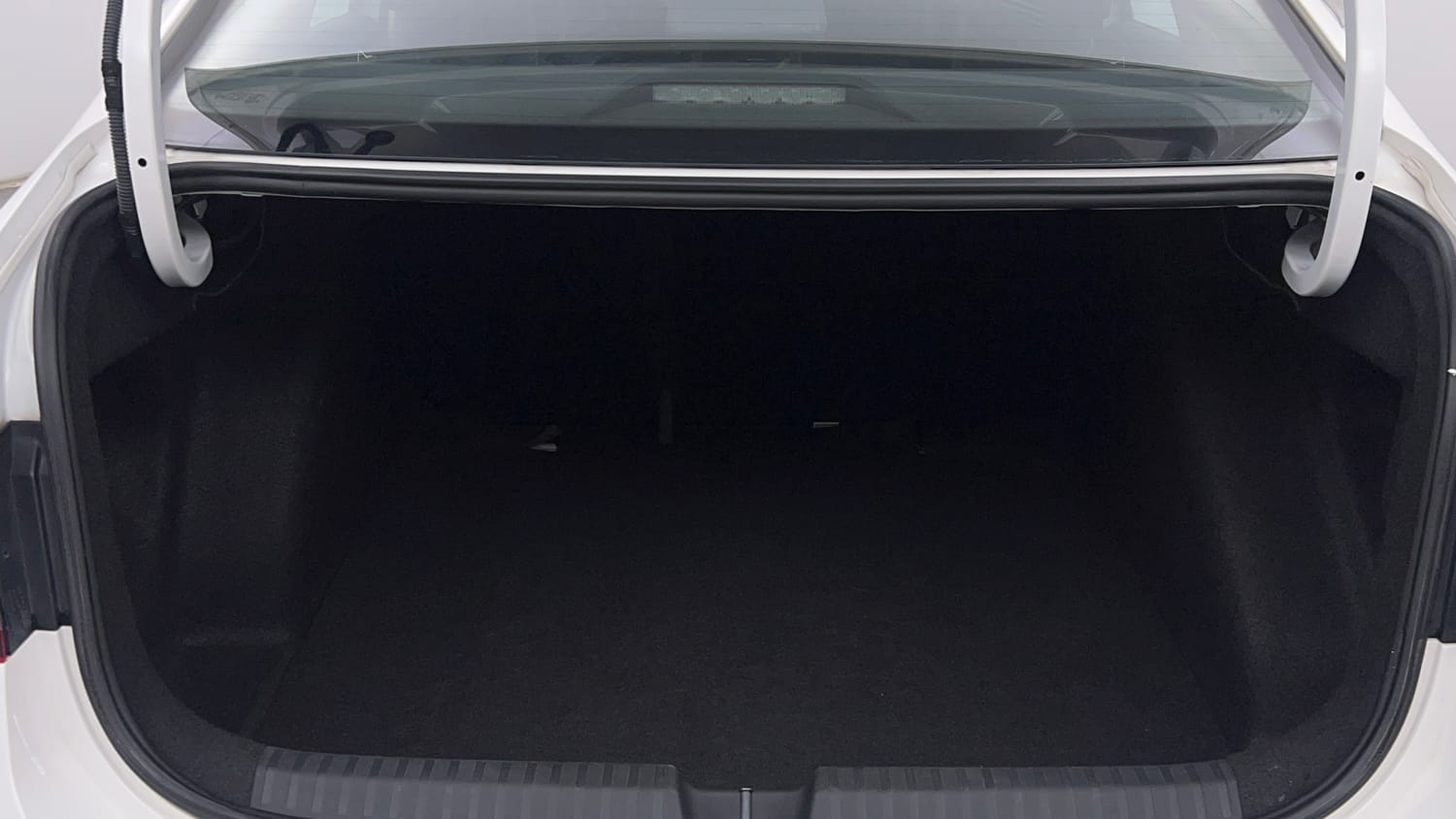 Used 2022 Skoda Slavia Style 1.5L TSI DSG Petrol Automatic interior DICKY INSIDE VIEW