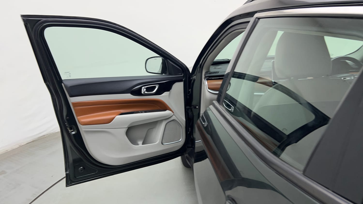2022 Jeep Compass Limited (O) 1.4 Petrol DCT-21