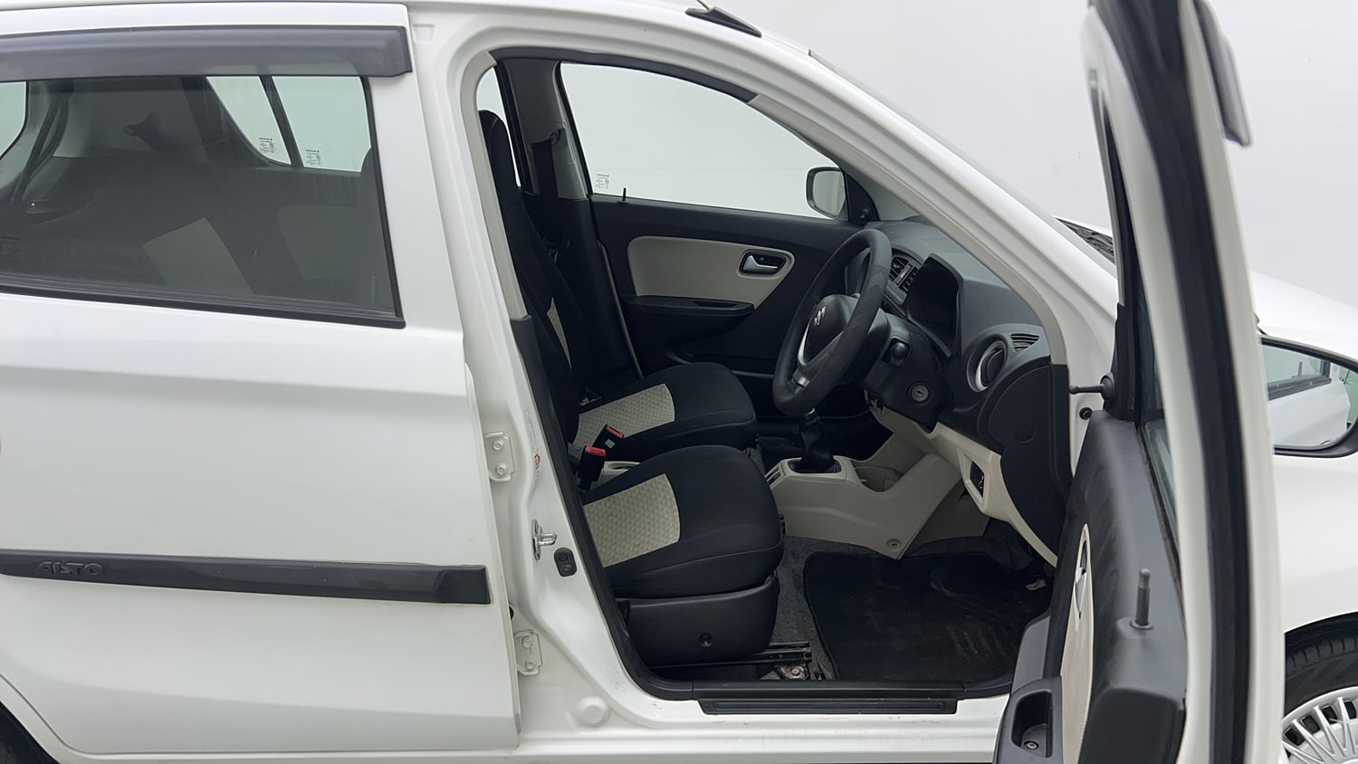 Used 2021 Maruti Suzuki Alto 800 VXi Petrol Manual interior RIGHT SIDE FRONT DOOR CABIN VIEW