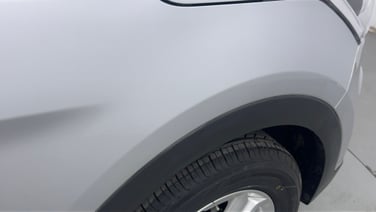minor_scratch_0