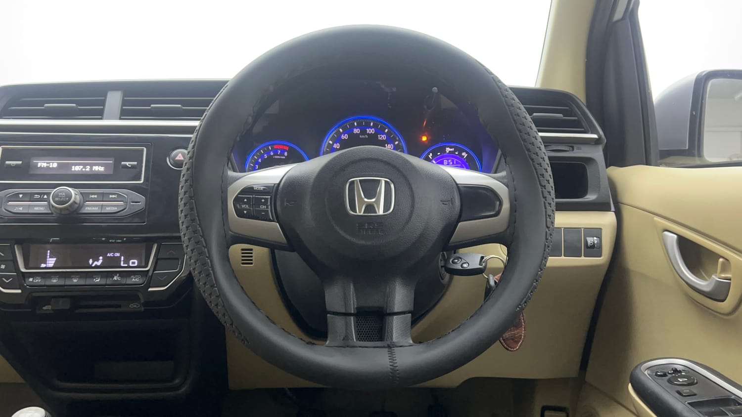 Used 2016 Honda Amaze 1.2 SX i-VTEC Petrol Manual interior STEERING VIEW