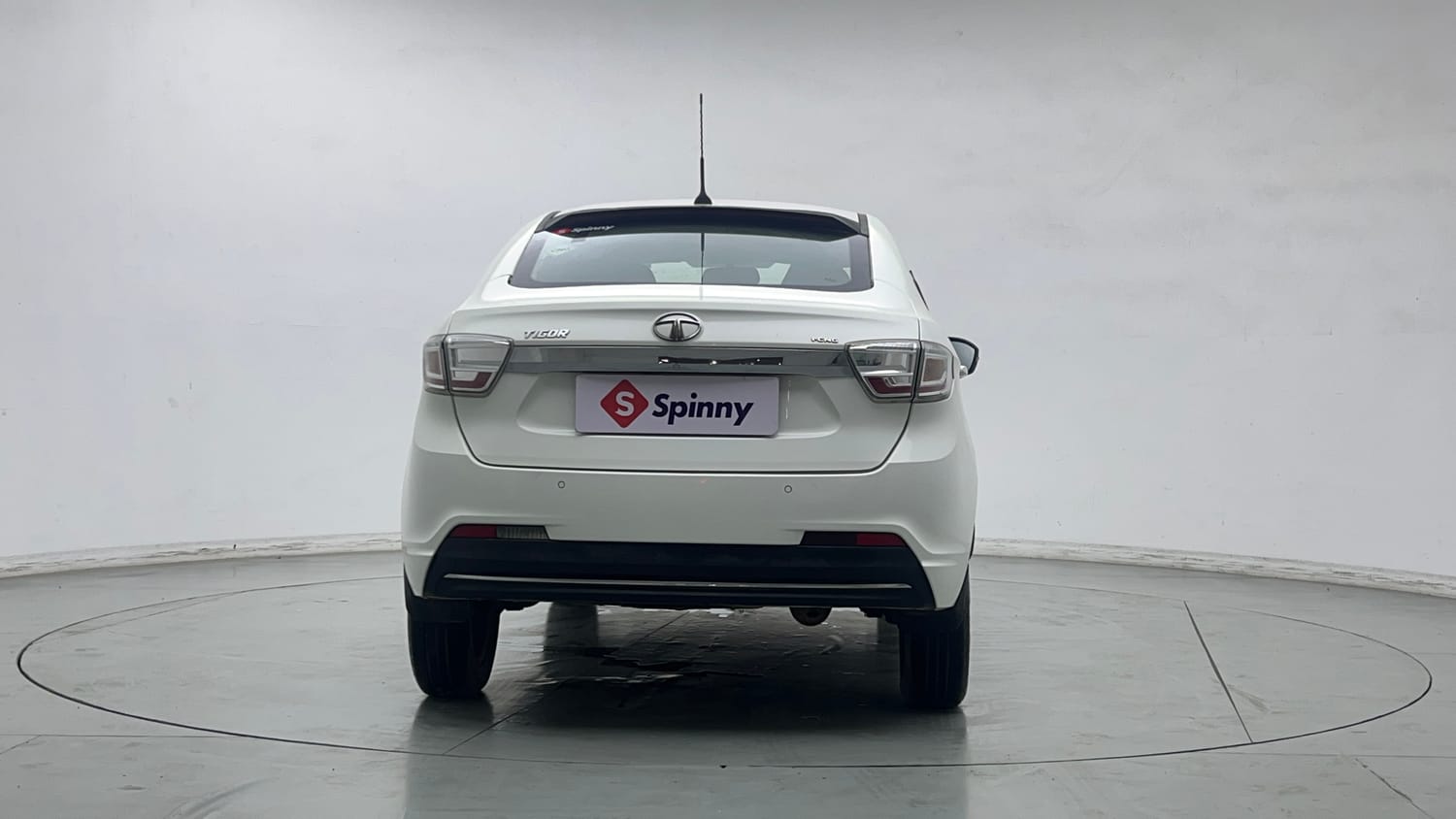 2022 Tata Tigor XZ CNG-3