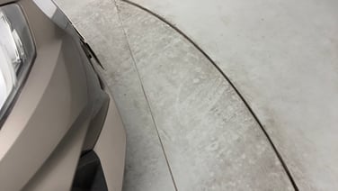 minor_scratch_0
