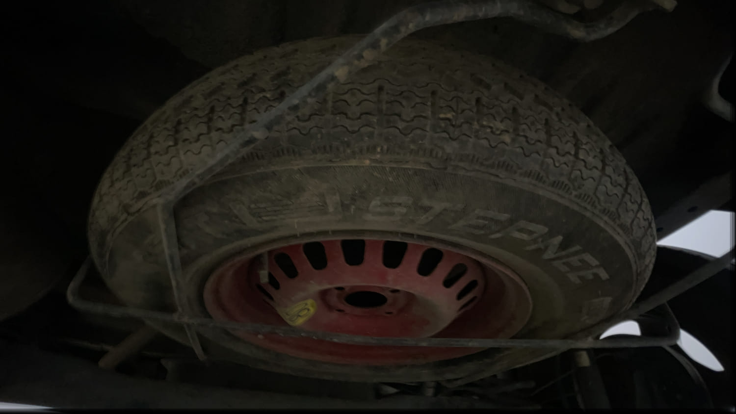 Used 2019 Renault Triber RXZ Petrol Manual tyres SPARE TYRE VIEW