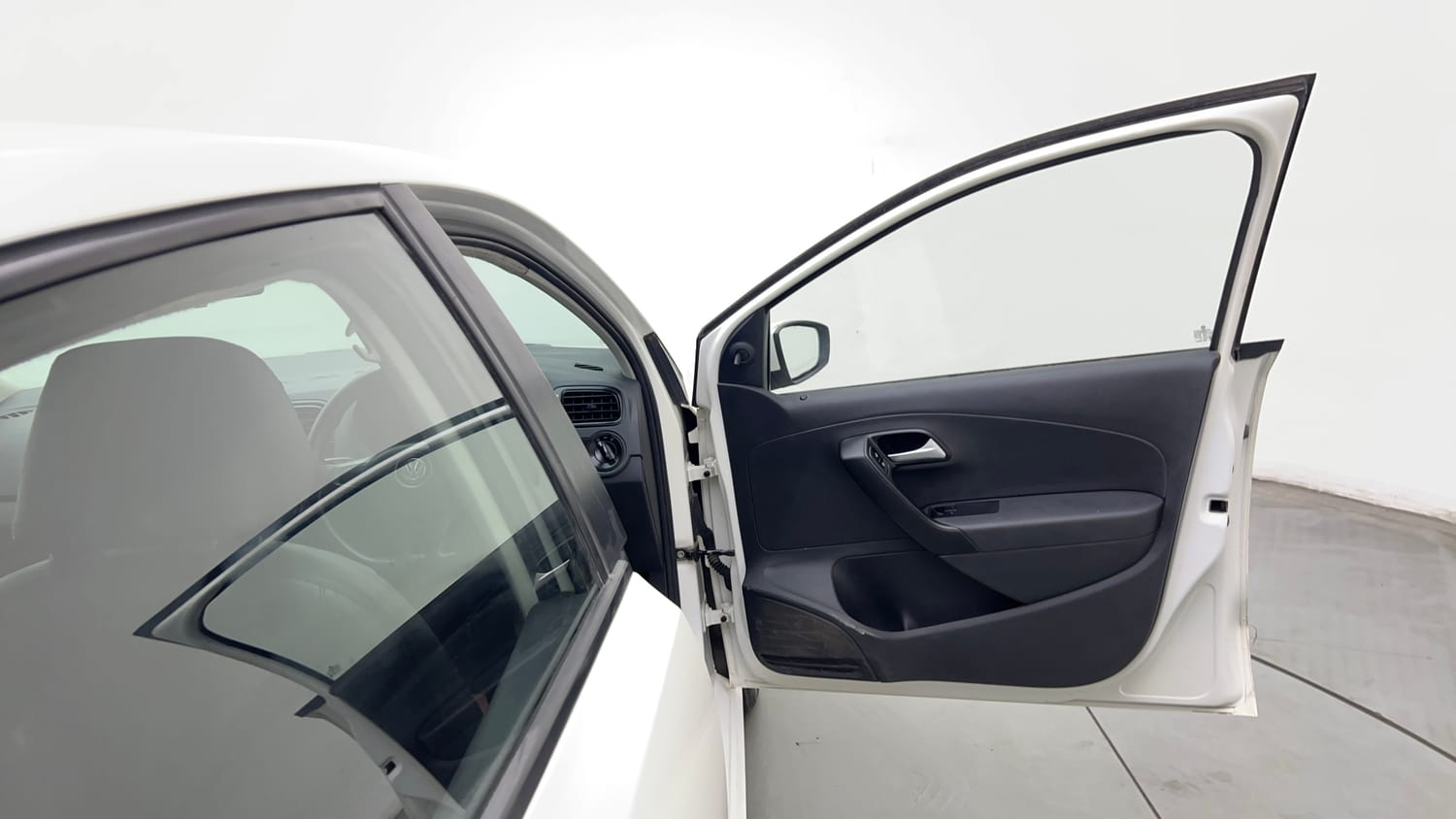 Used 2019 Volkswagen Ameo Trendline 1.5L (D) Diesel Manual interior RIGHT FRONT DOOR OPEN VIEW