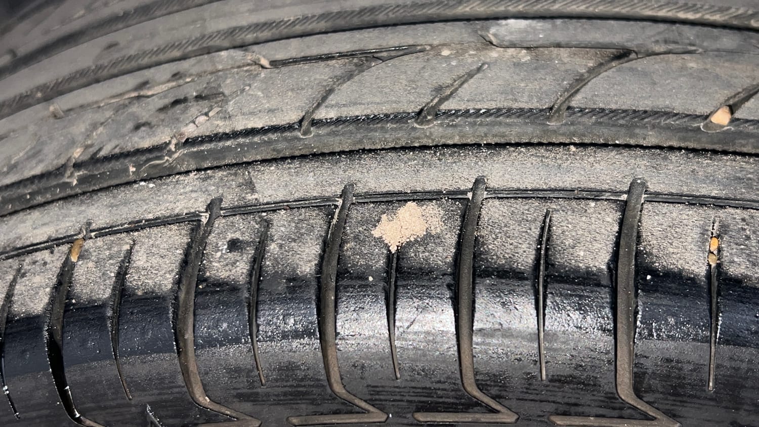 Used 2022 Skoda Slavia Style 1.5L TSI DSG Petrol Automatic tyres LEFT REAR TYRE TREAD VIEW