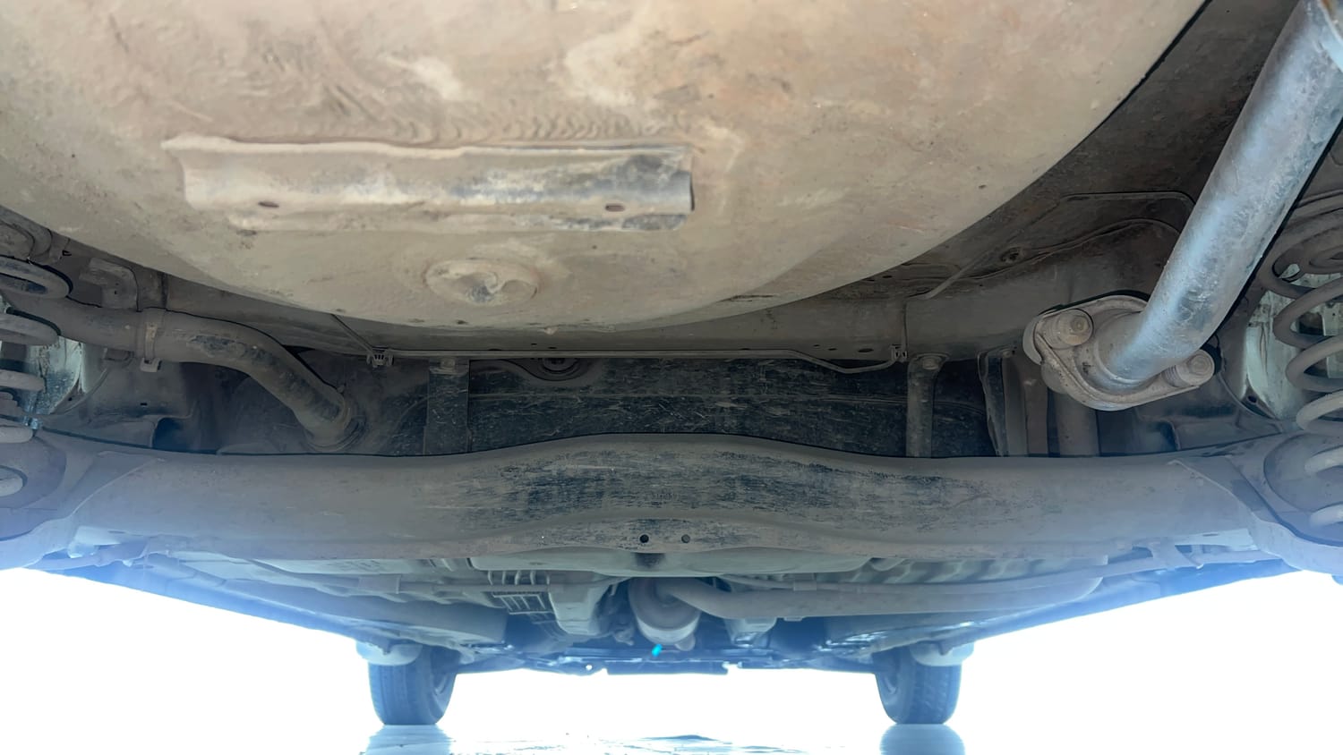 Used 2016 Honda Amaze 1.2 SX i-VTEC Petrol Manual extra REAR UNDERBODY VIEW (TAKEN FROM REAR)