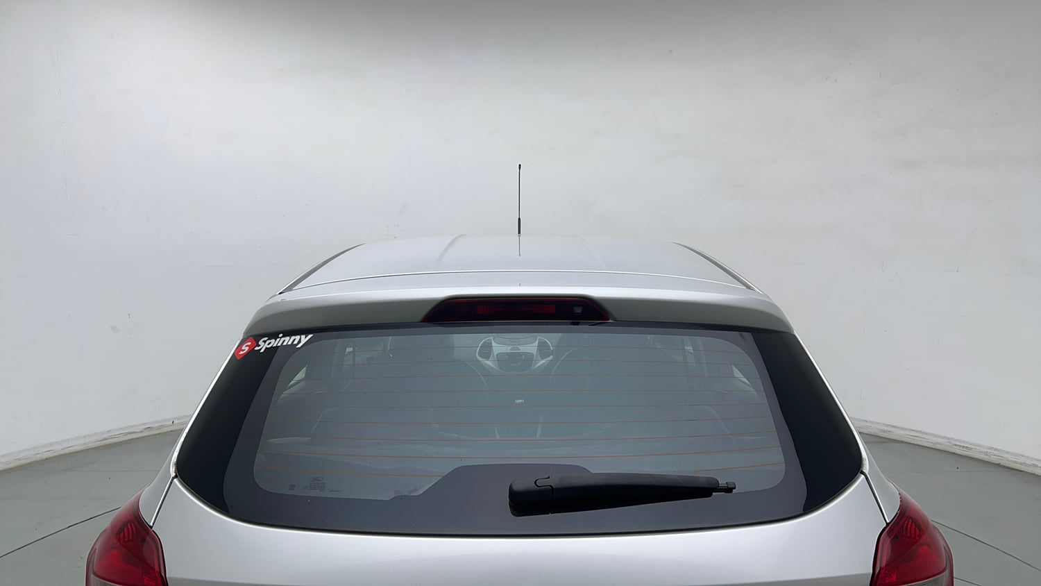 Used 2016 Ford Figo Titanium 1.2 Ti-VCT Petrol Manual exterior BACK WINDSHIELD VIEW