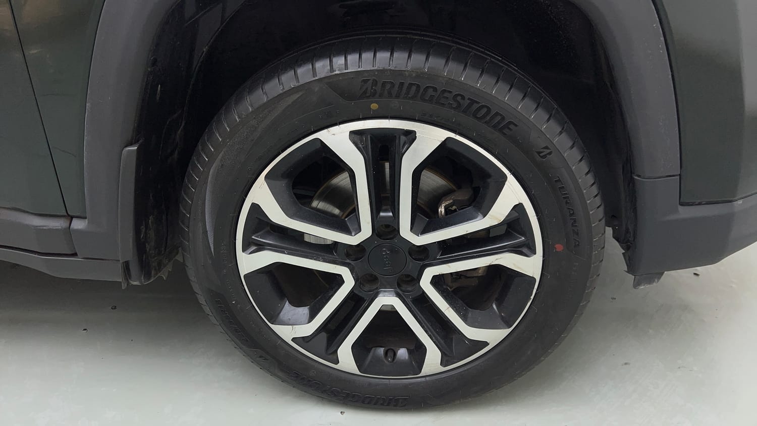 2022 Jeep Compass Limited (O) 1.4 Petrol DCT-32