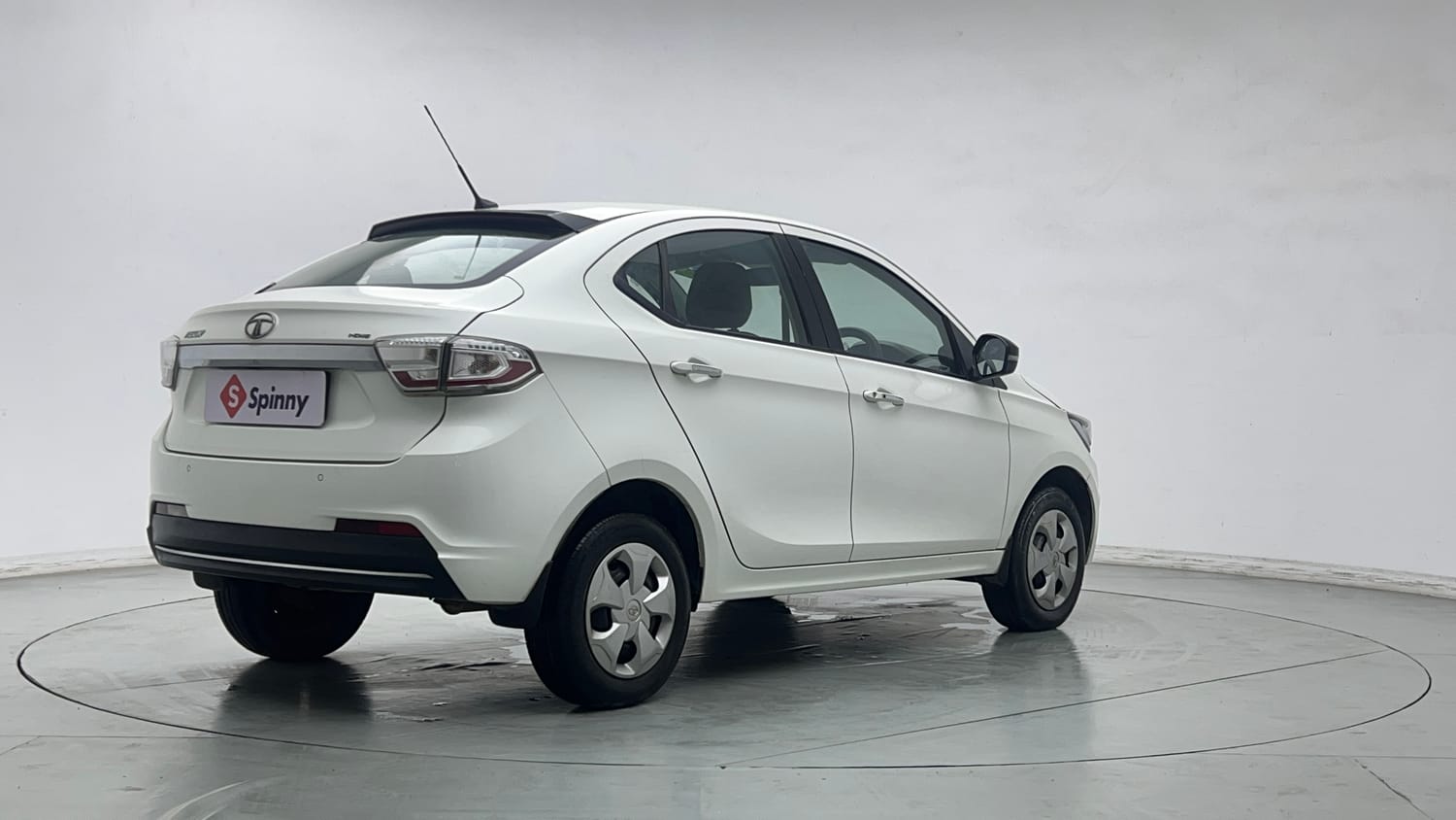 2022 Tata Tigor XZ CNG-4