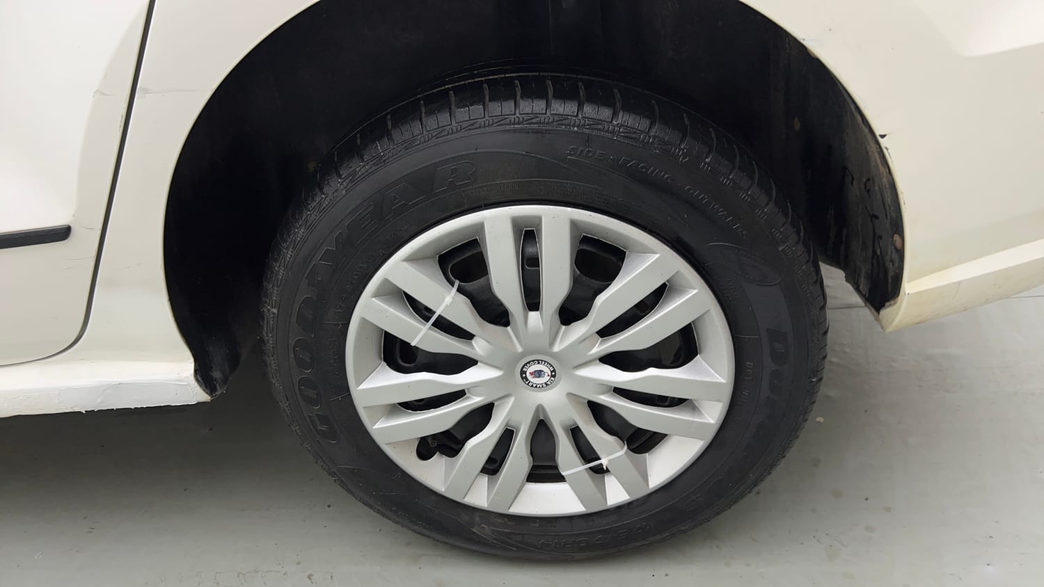 Used 2019 Volkswagen Ameo Trendline 1.5L (D) Diesel Manual tyres LEFT REAR TYRE RIM VIEW