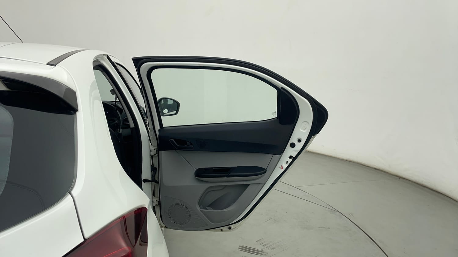 Used 2022 Tata Tiago XZ Petrol Manual interior RIGHT REAR DOOR OPEN VIEW