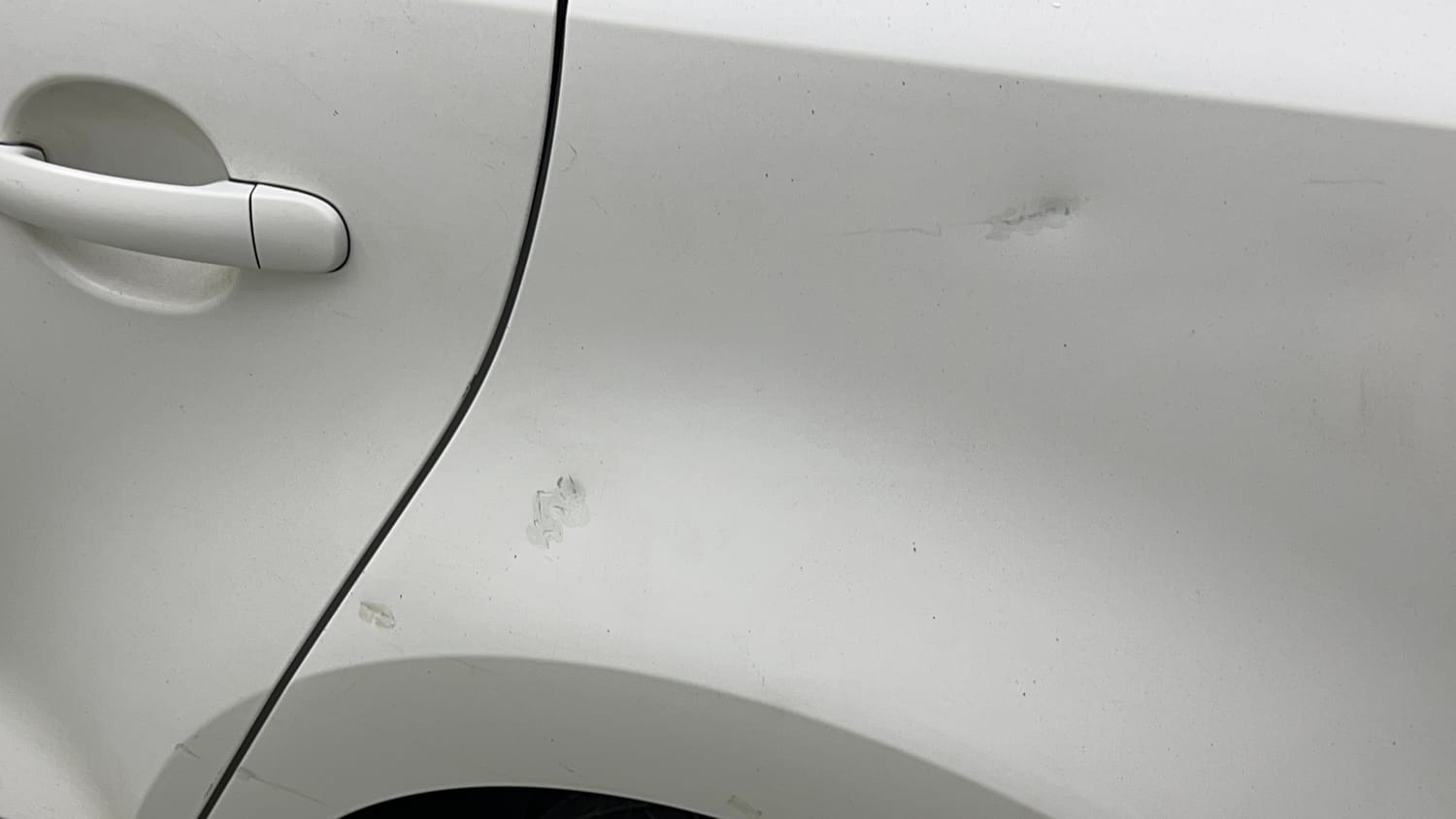 Used 2019 Volkswagen Ameo Trendline 1.5L (D) Diesel Manual dents MINOR SCRATCH