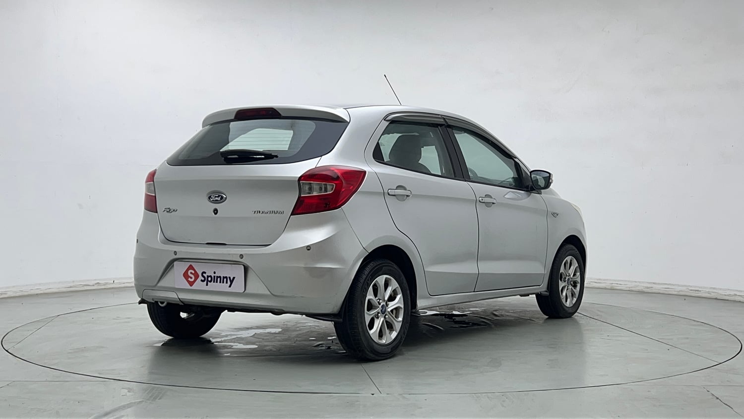 Used 2016 Ford Figo Titanium 1.2 Ti-VCT Petrol Manual exterior RIGHT REAR CORNER VIEW
