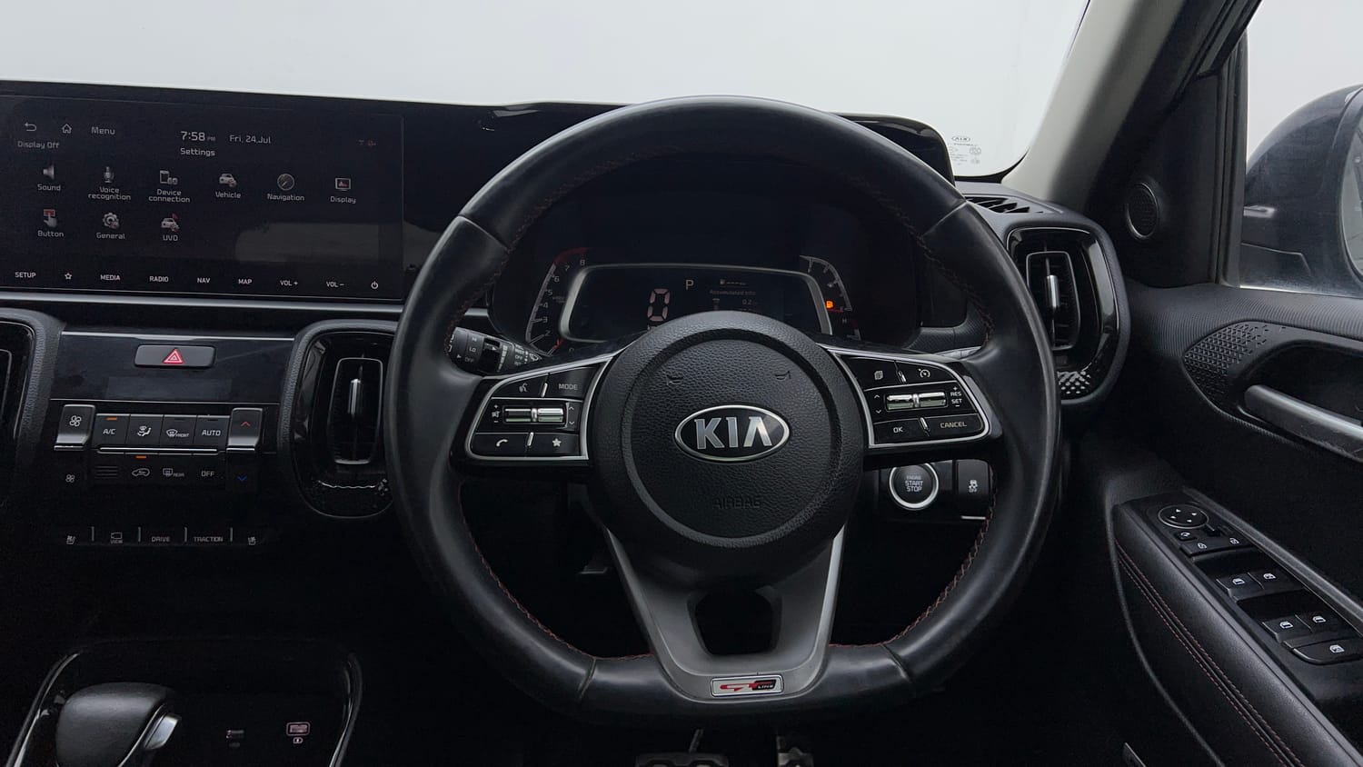 2021 Kia Sonet GTX Plus 1.0 DCT-14