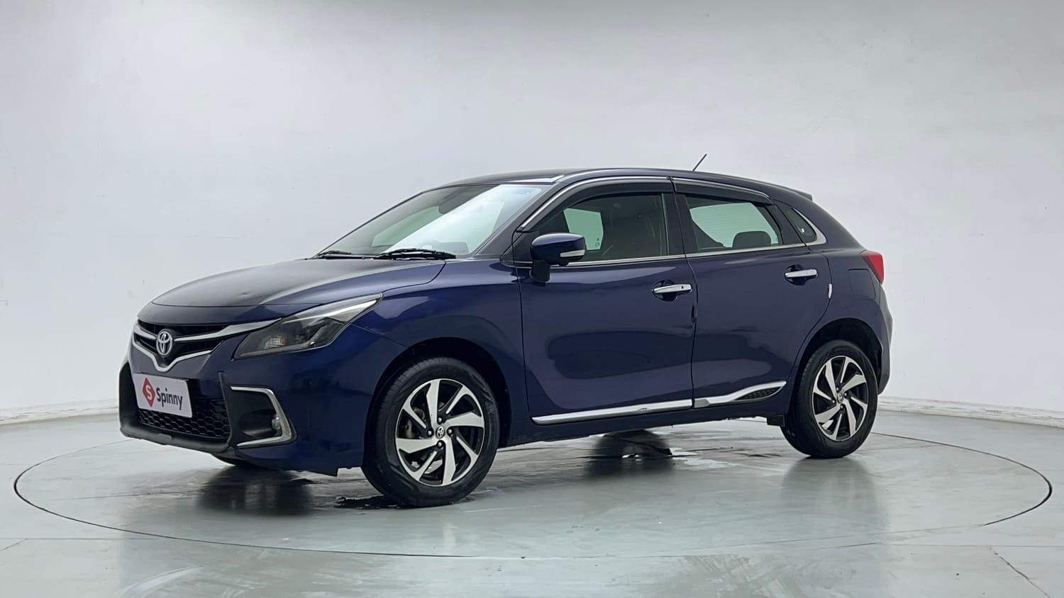 2022 Toyota Glanza V