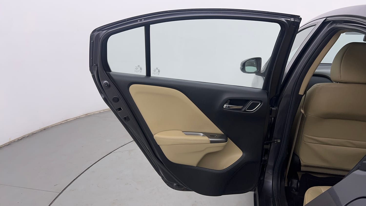 Used 2018 Honda City VX Petrol Petrol Manual interior LEFT REAR DOOR OPEN VIEW