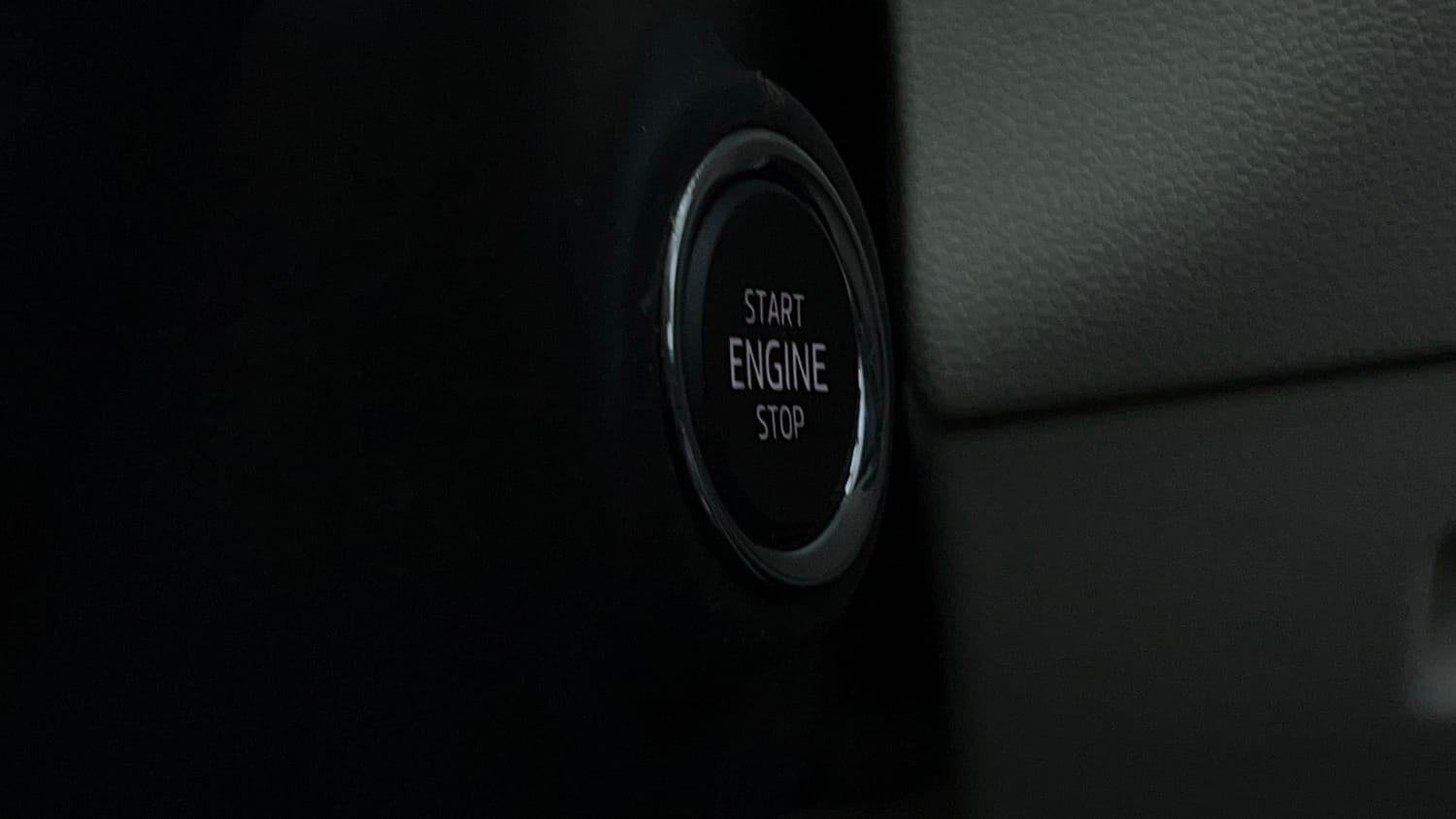 2022 Skoda Slavia Style 1.5L TSI MT-44