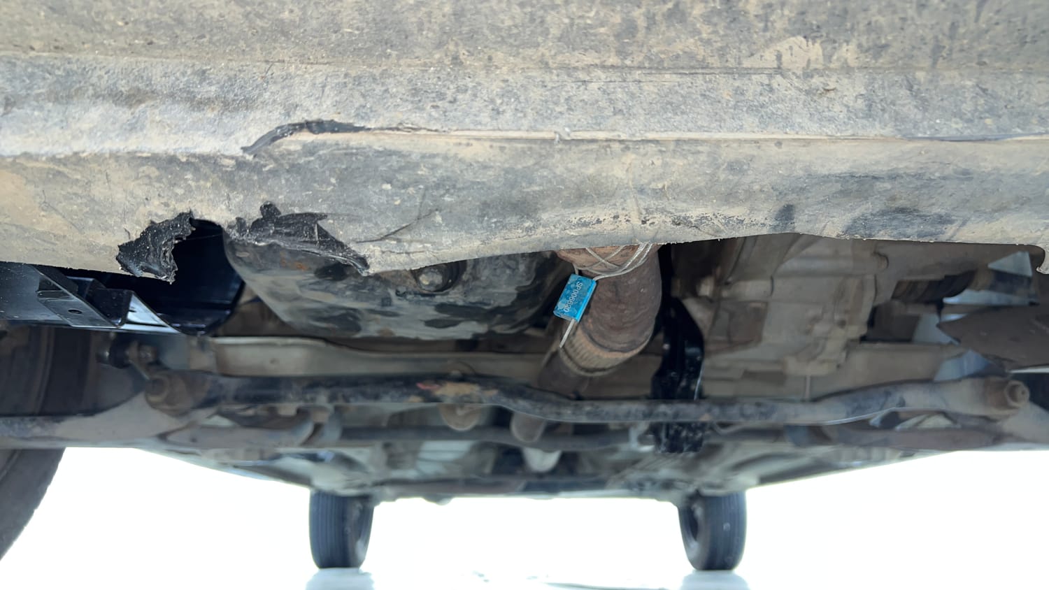 Used 2022 Tata Tiago XZ Plus CNG Cng Manual extra FRONT LEFT UNDERBODY VIEW