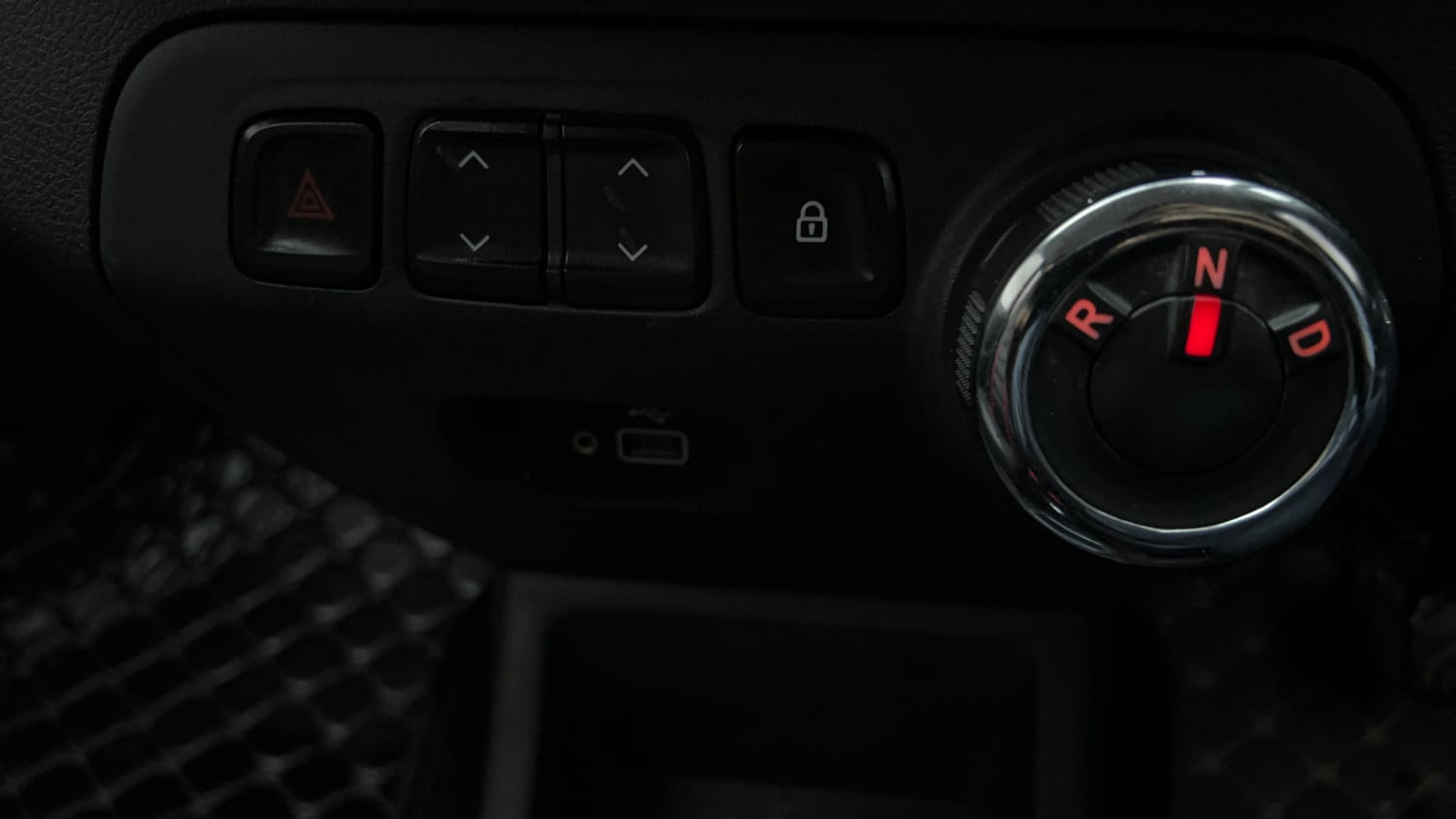 2019 Renault Kwid 1.0 RXT AMT Opt-16