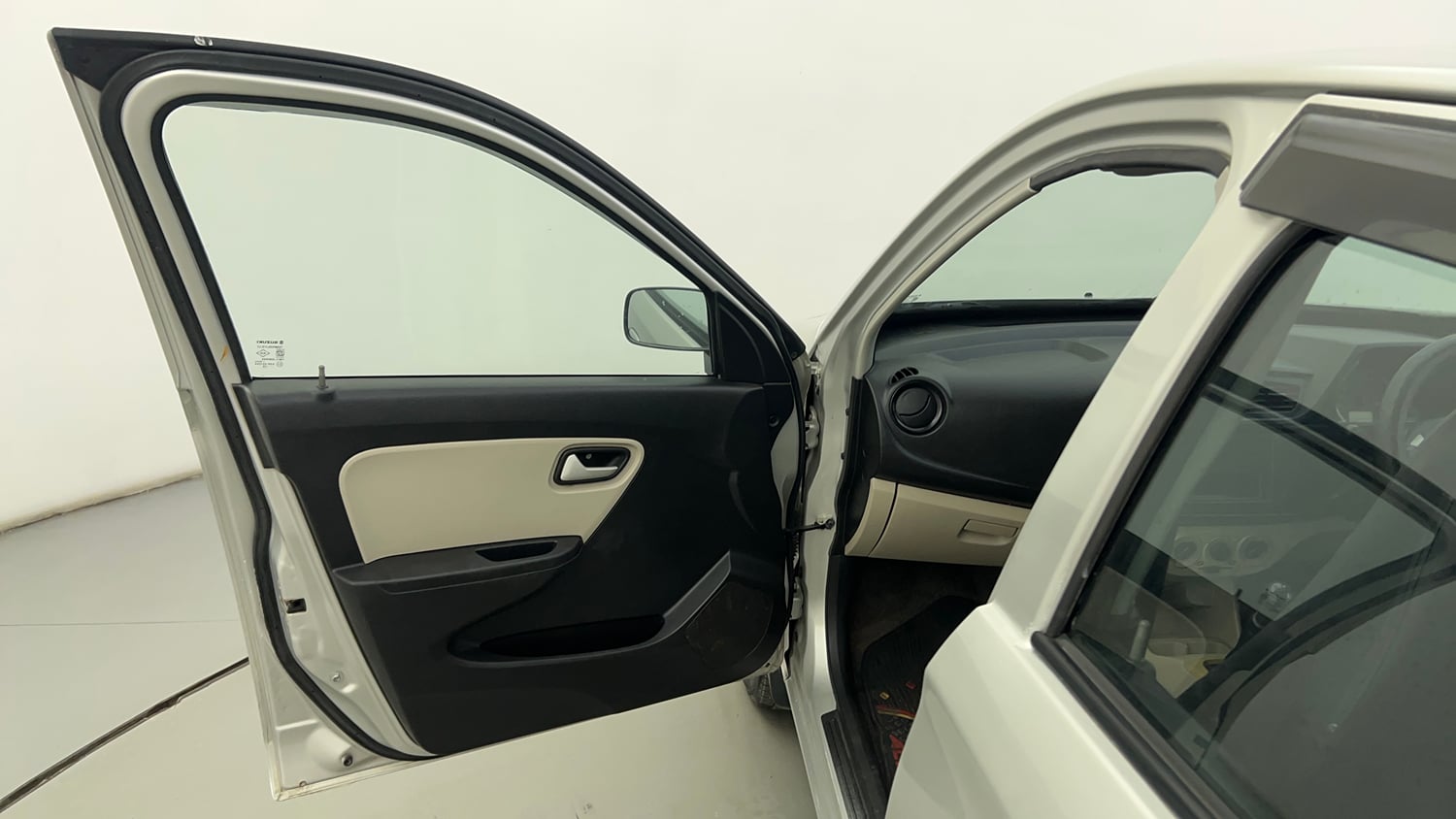 Used 2021 Maruti Suzuki Alto 800 LXi Petrol Manual interior LEFT FRONT DOOR OPEN VIEW