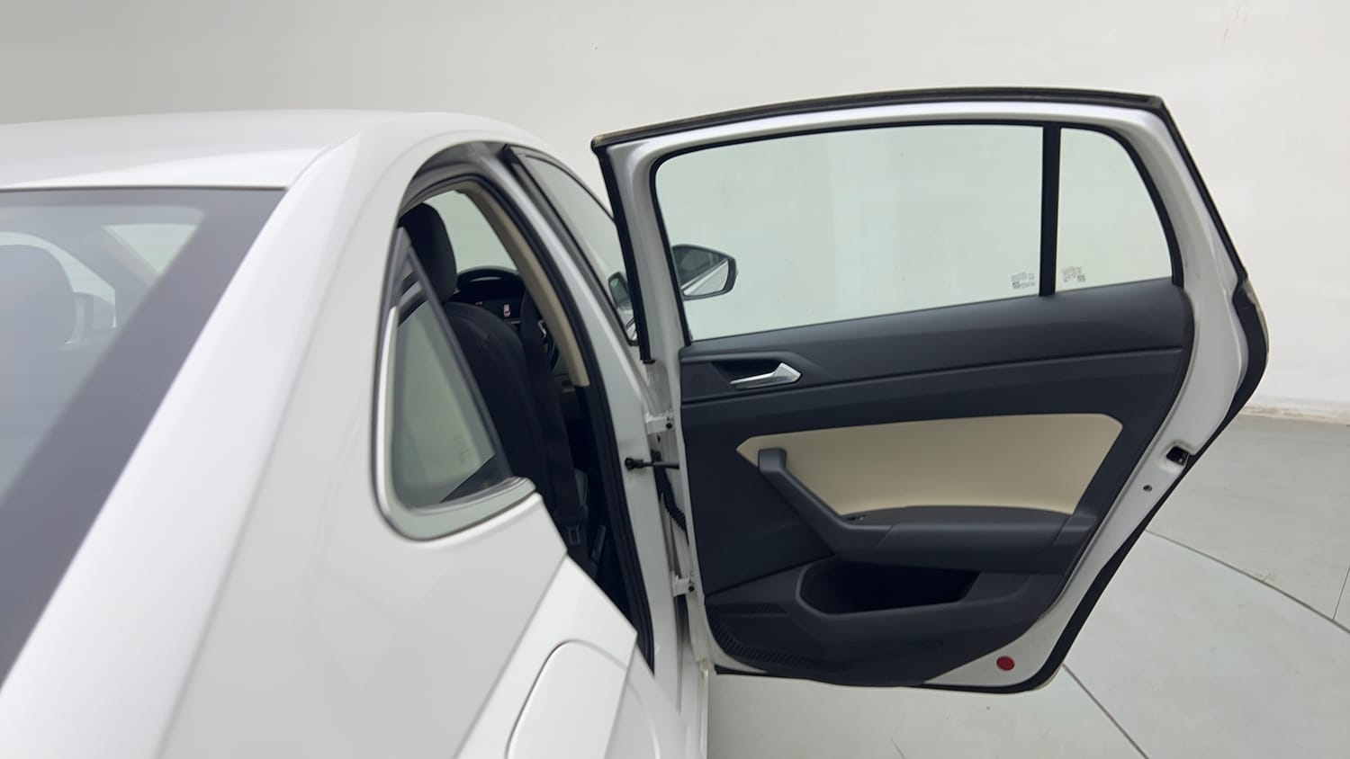2022 Skoda Slavia Style 1.5L TSI MT-20