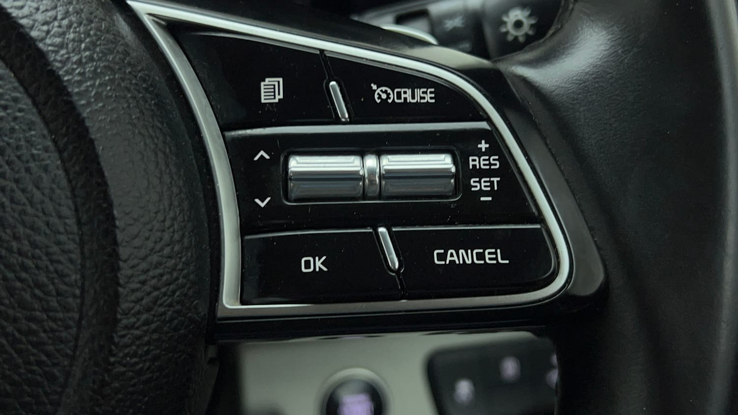 2023 Kia Seltos HTX 1.5 Diesel AT-41
