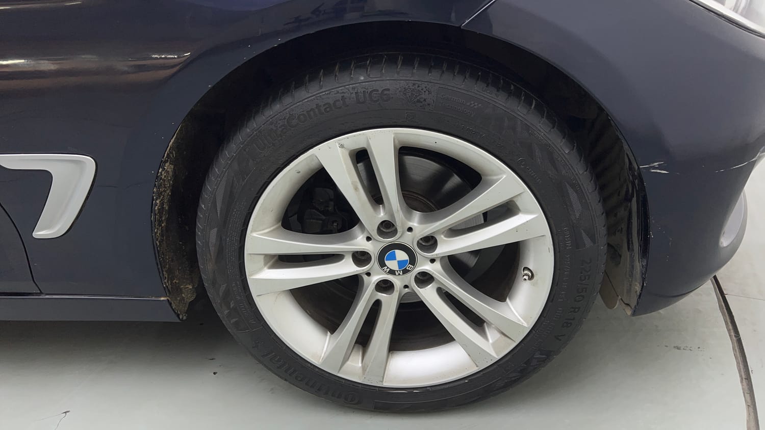2019 BMW 3 Series GT 320d Sport-32
