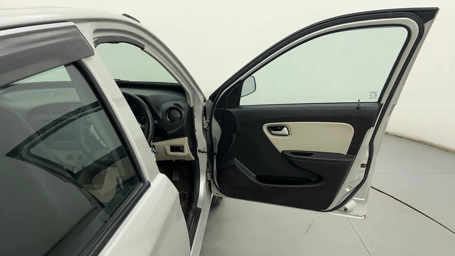 Used 2021 Maruti Suzuki Alto 800 LXi Petrol Manual interior RIGHT FRONT DOOR OPEN VIEW