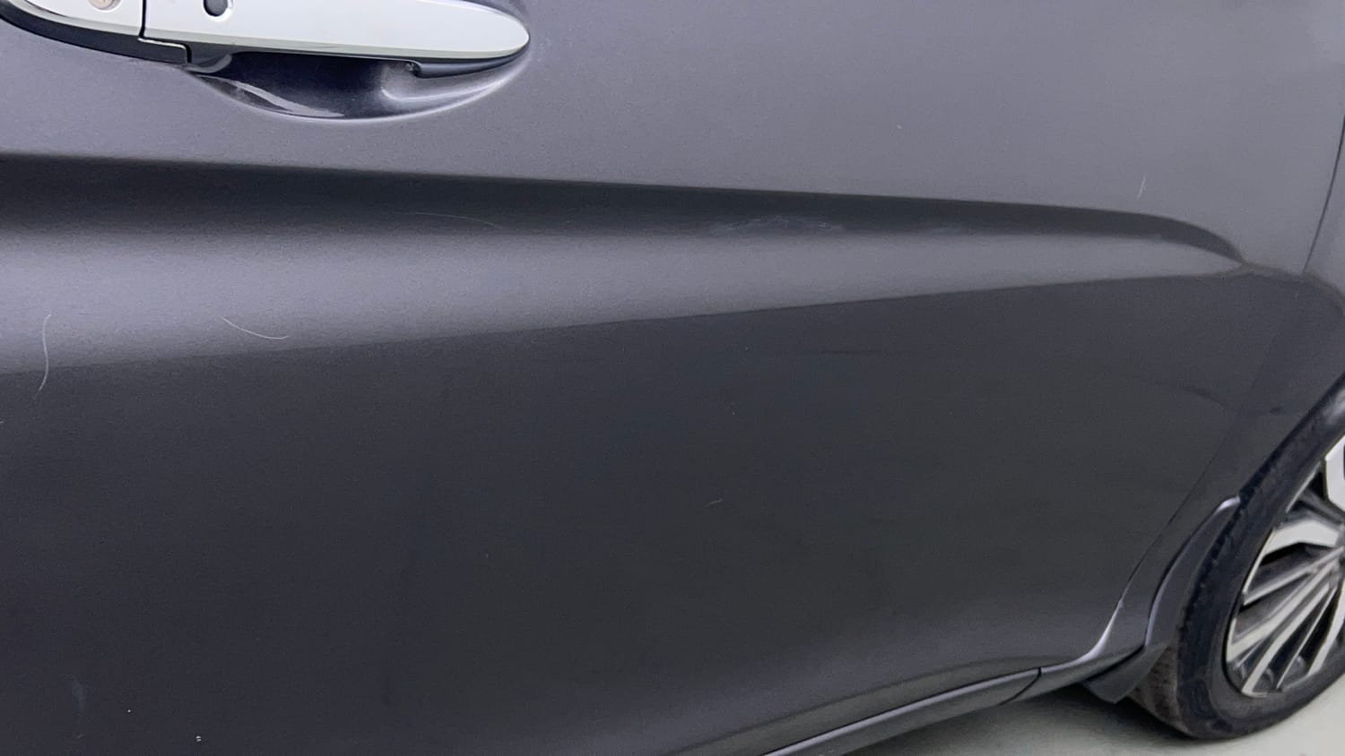 Used 2018 Honda City VX Petrol Petrol Manual dents MINOR DENT